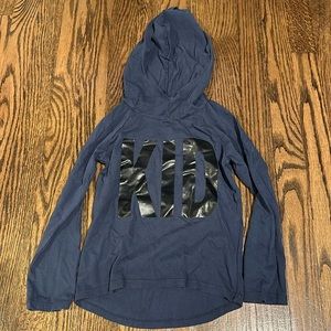 Joah love boys navy graphic long sleeve hooded shirt.  Size 4. Super cute.